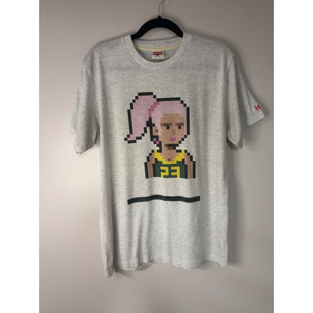 Homage Pixel Art T-Shirt Graphic Print Gray Tee Medium Crew Neck Short Sleeve